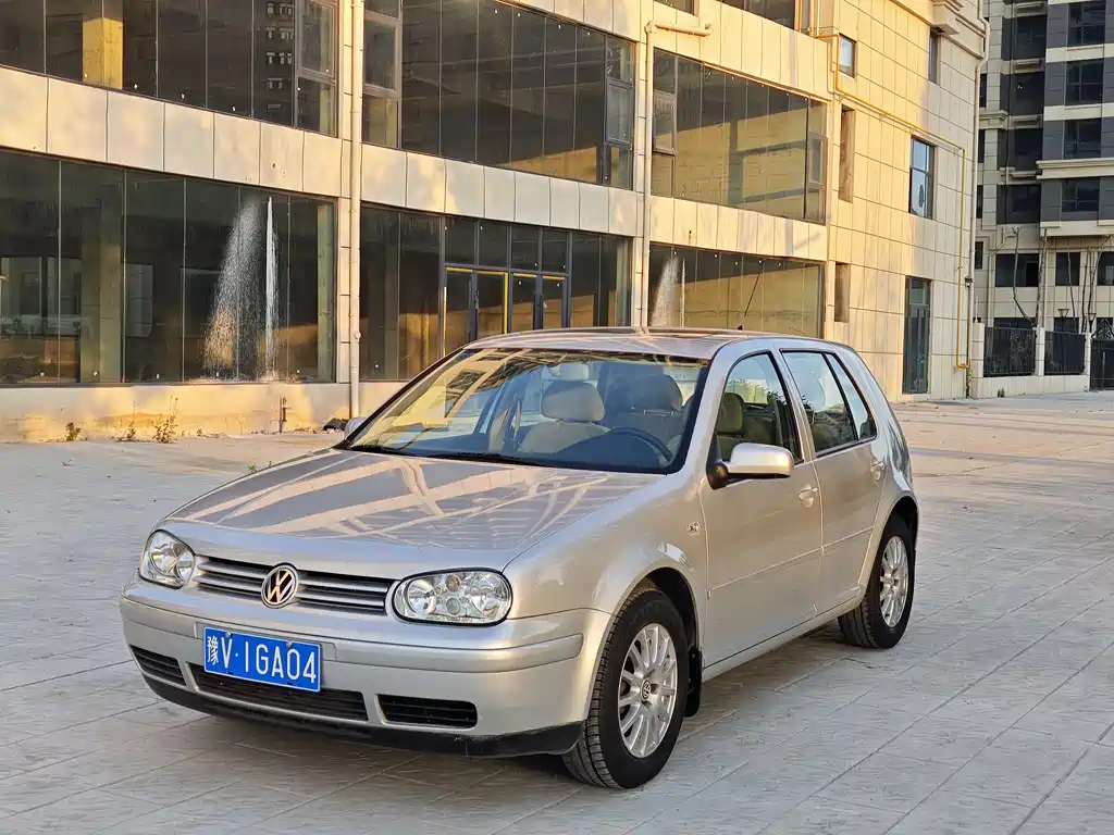 Volkswagen Golf 2005