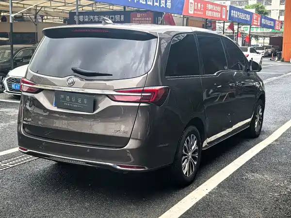 Buick GL8 2023