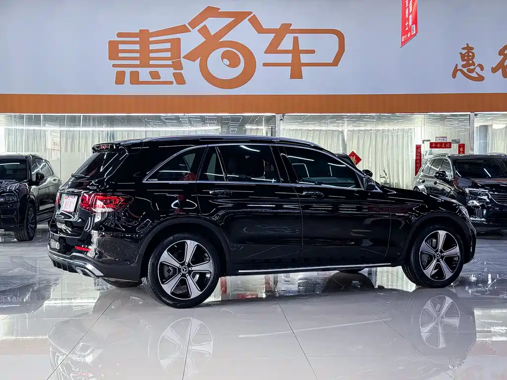 Mercedes-Benz GLC 2022 — фото 19