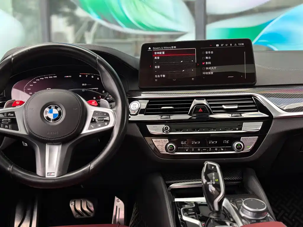 BMW 5 Series 2020 — фото 12