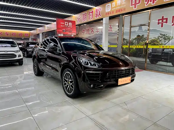 Porsche Macan 2016