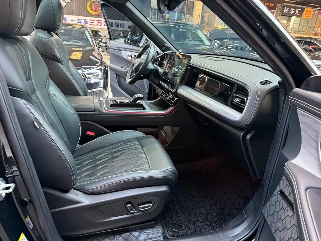 GAC Trumpchi GS8 2022 — фото 15