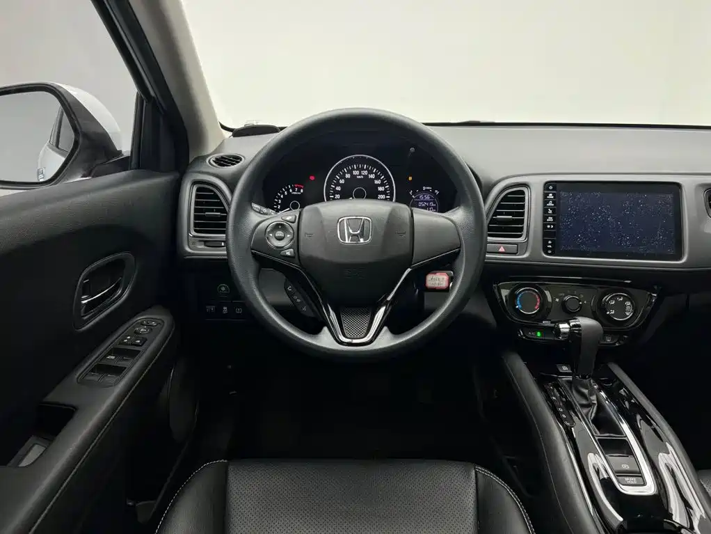 Honda Vezel 2022 — фото 17