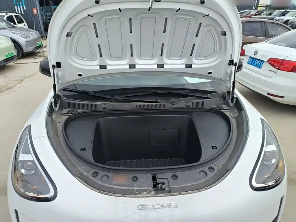 Geely Galaxy Starwish 2026 — фото 20
