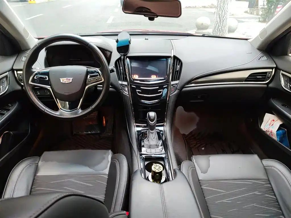 Cadillac ATS-L 2016 — фото 13