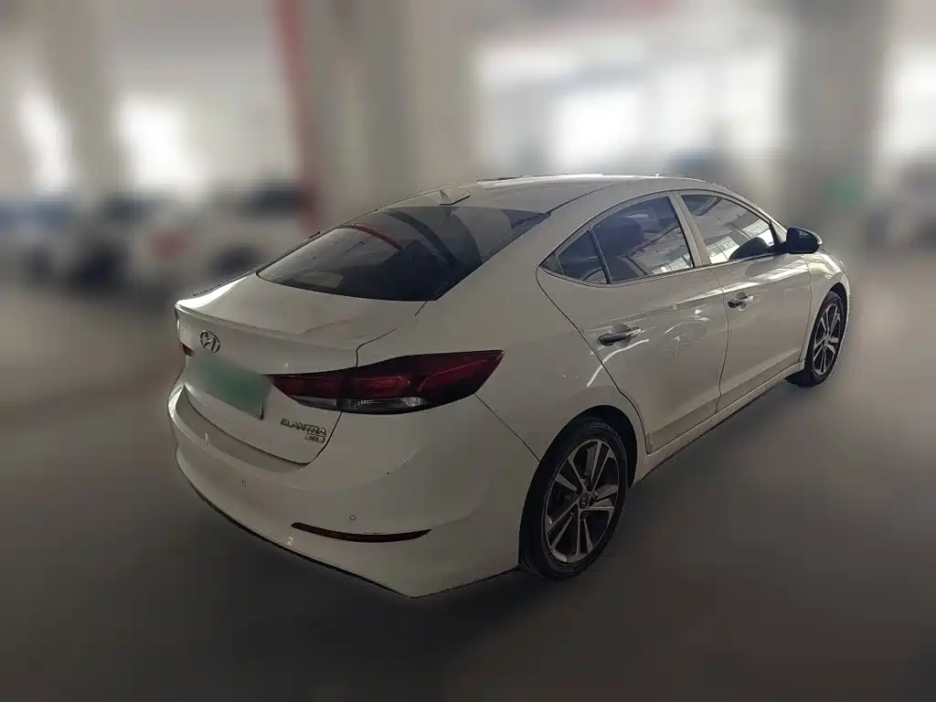 Hyundai Celesta 2017 — фото 6
