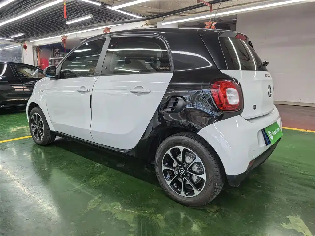 smart Forfour 2017 — фото 24