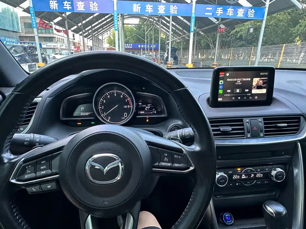 Mazda CX-4 2018