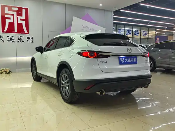 Mazda CX-4 2021