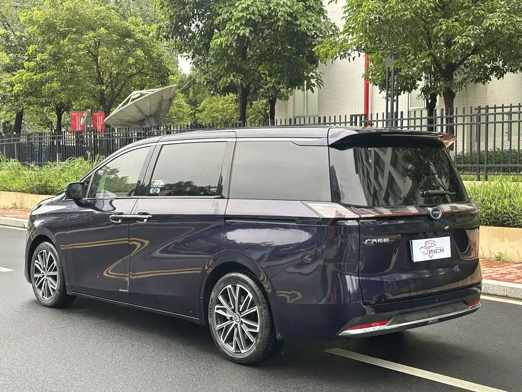 GAC Motor Trumpchi E8 2024 — фото 6