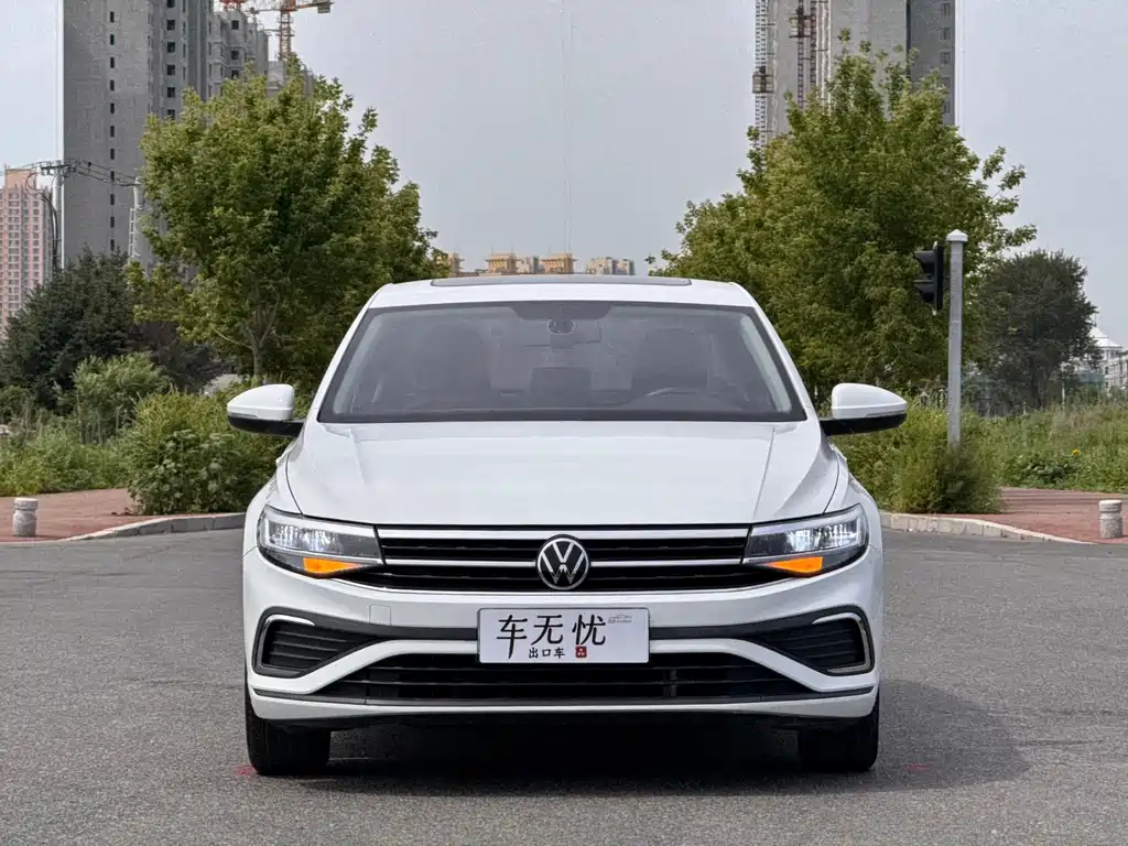 Volkswagen Bora 2023