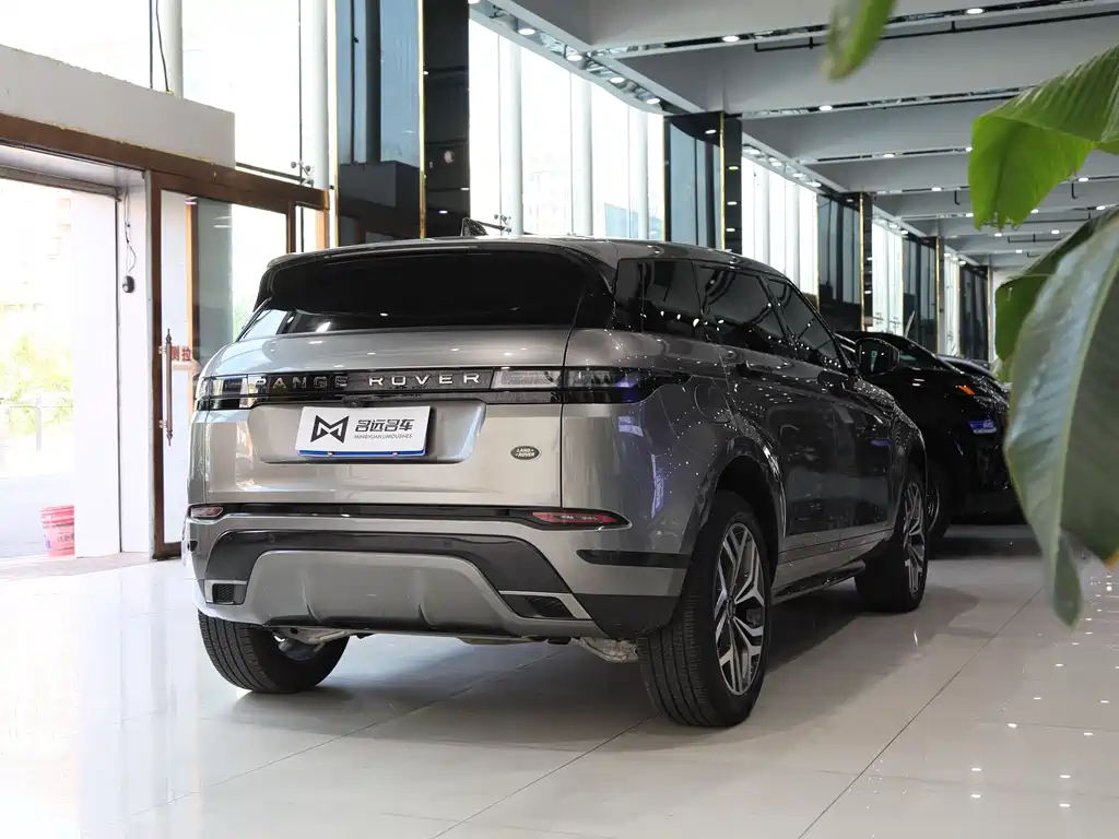 Land Rover Evoque 2021 — фото 16