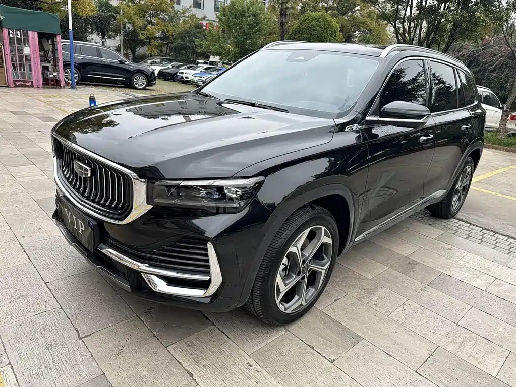 Geely Xingyue L 2022 — фото 1