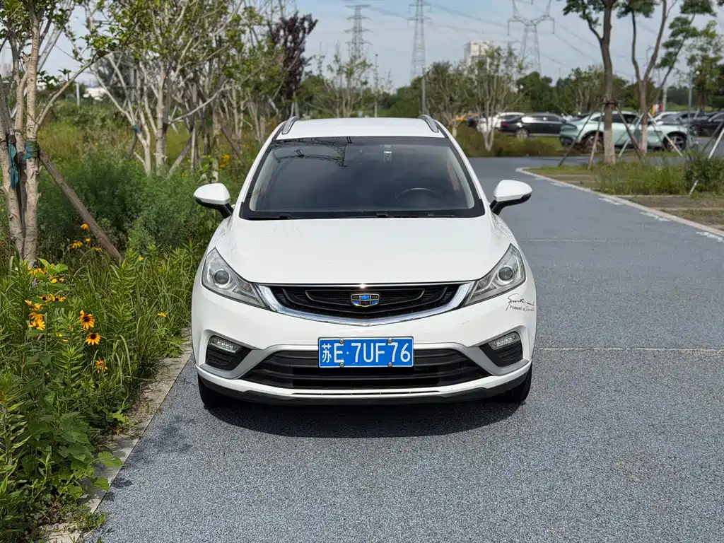 Geely Emgrand GS 2017