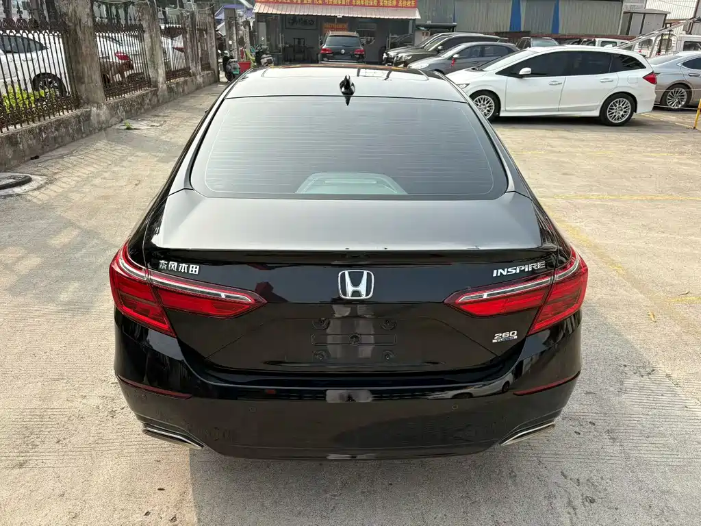 Honda Inspire 2021 — фото 8