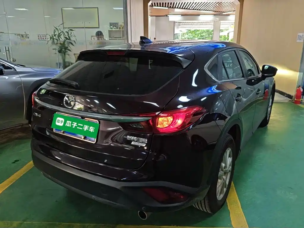 Mazda CX-4 2018