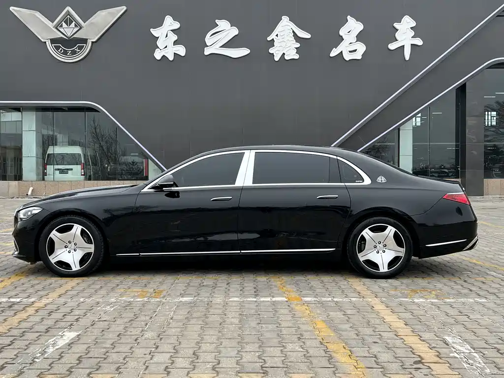 Mercedes-Benz S-Class 2023 — фото 2