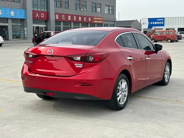 Mazda 3 Axela 2016