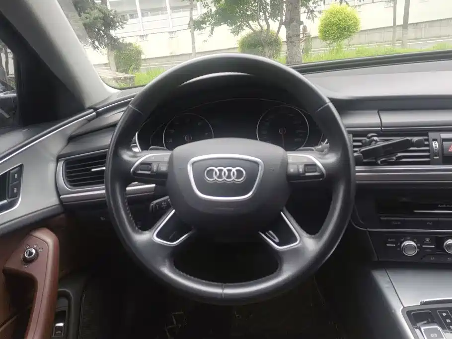 Audi A6L 2017 — фото 15