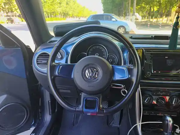 Volkswagen Beetle 2018