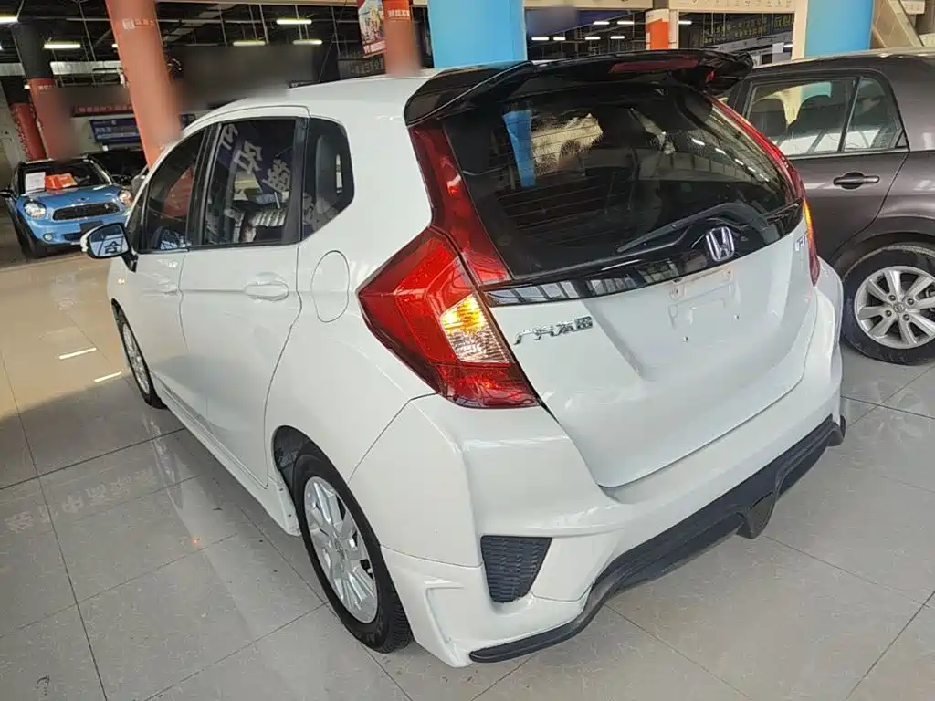 Honda Fit 2016