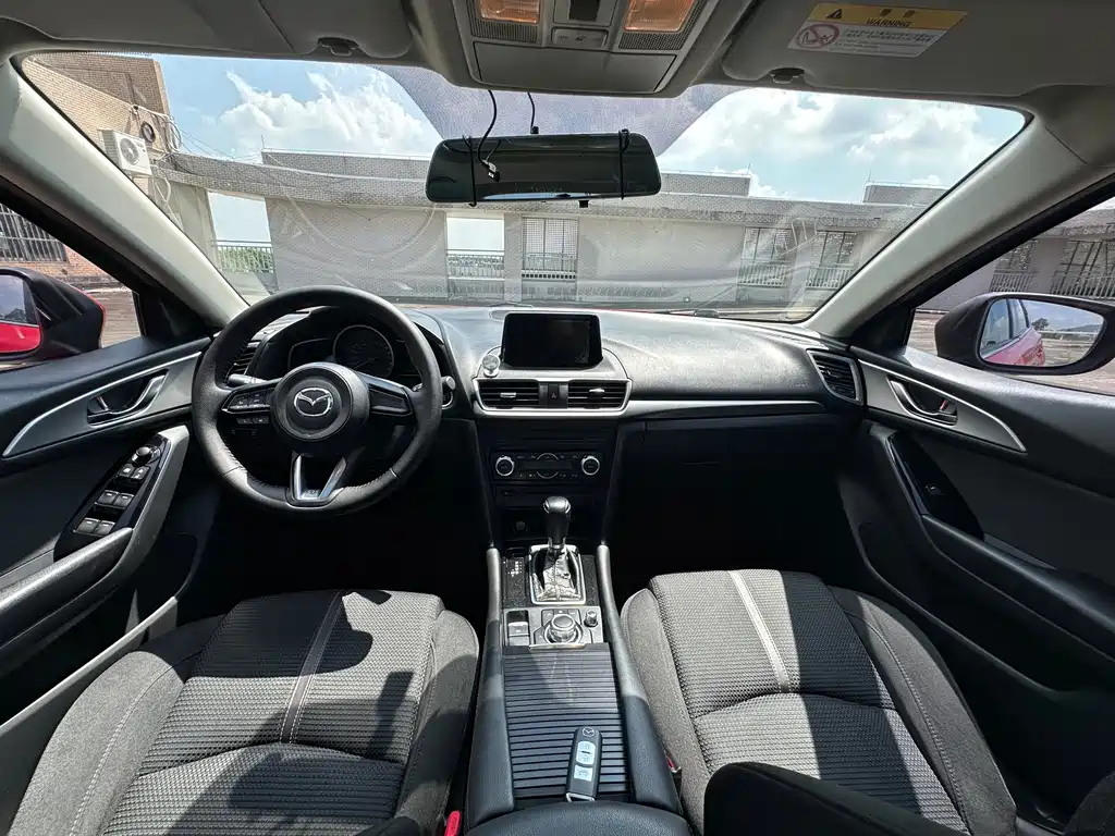 Mazda 3 Angkesela 2018 — фото 11