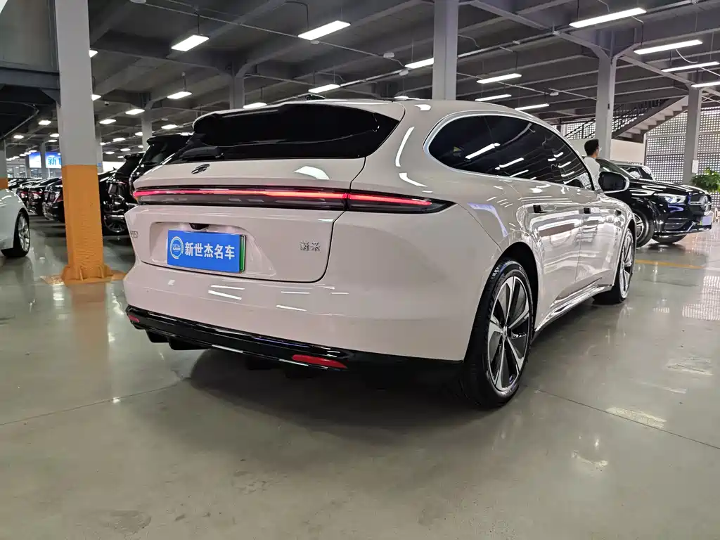 NIO ET5T 2025 — фото 10