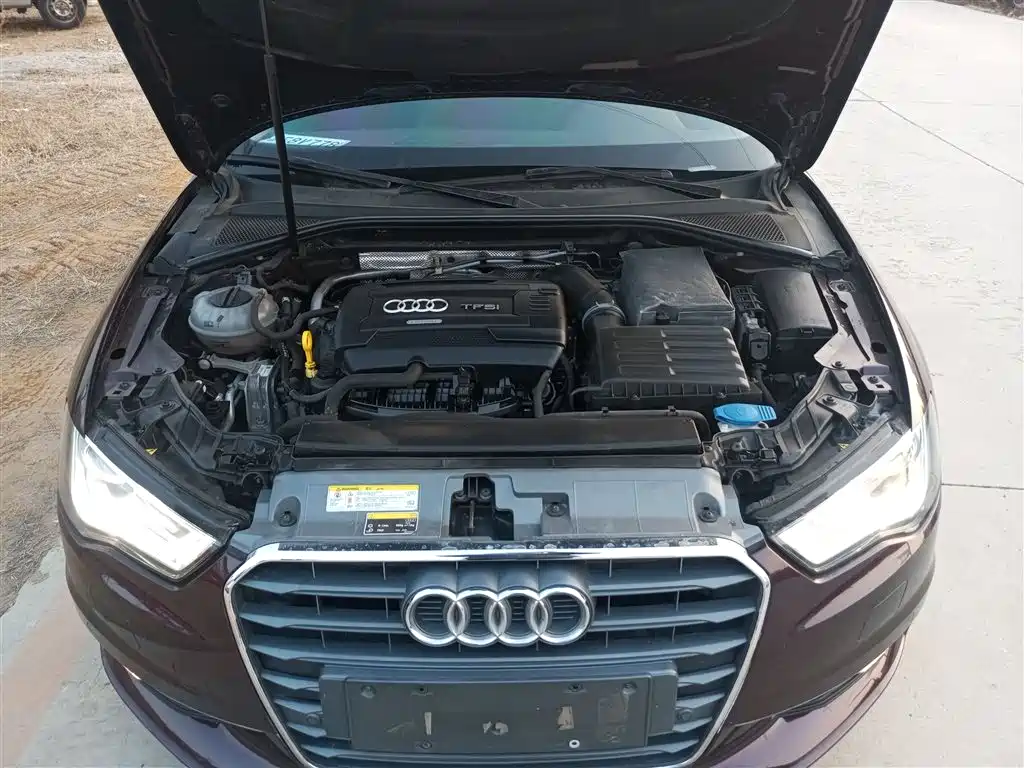 Audi A3 2015 — фото 10