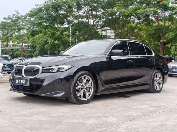 BMW i3 2023