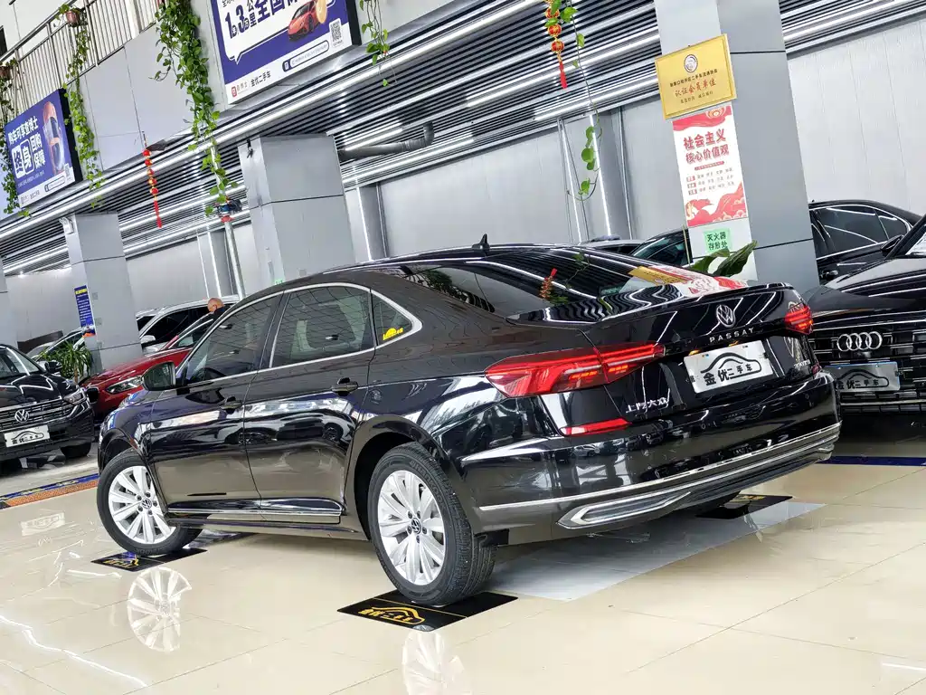 Volkswagen Passat 2021