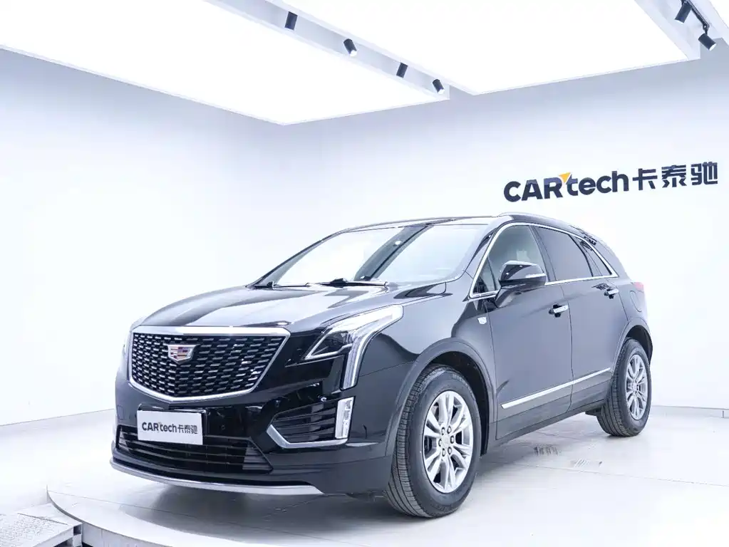 Cadillac XT5 2021 — фото 8