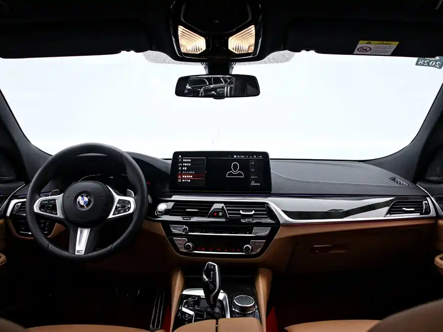 BMW 6 Series GT 2024