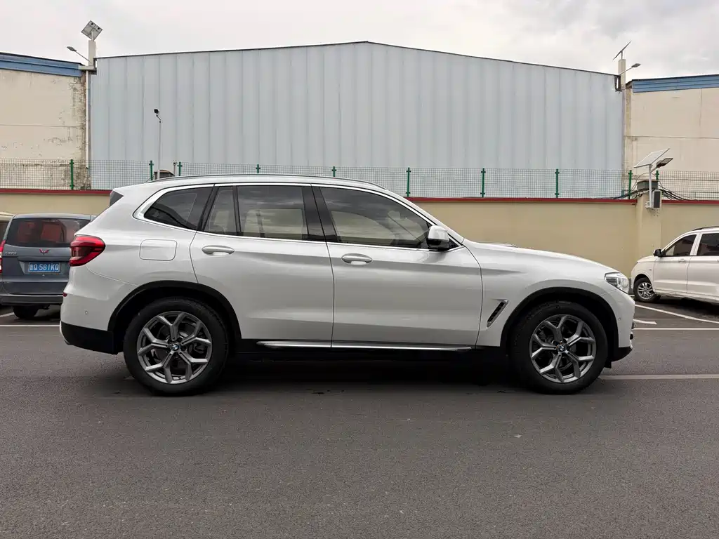 BMW X3 2021 — фото 13
