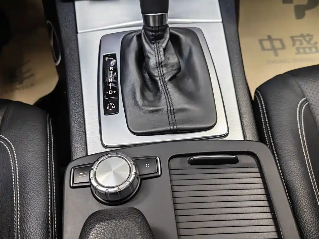 Mercedes-Benz C-Class 2015 — фото 17