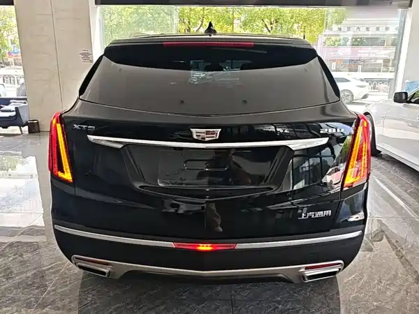 Cadillac XT5 2024