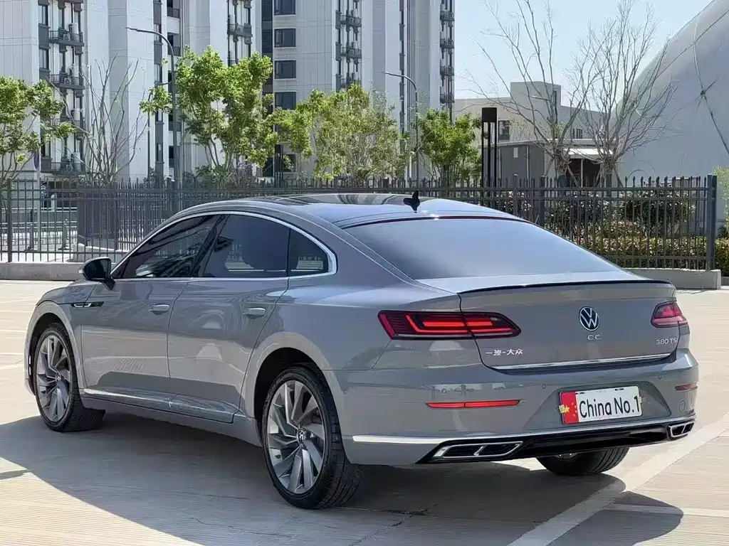 Volkswagen CC 2022 — фото 7