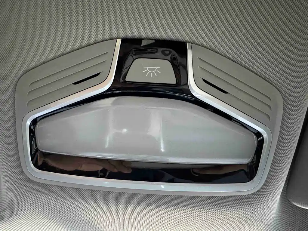Geely Emgrand 2022 — фото 14