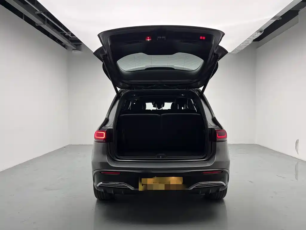 Mercedes-Benz EQB 2022
