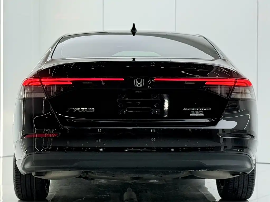 Honda Accord 2025 — фото 16