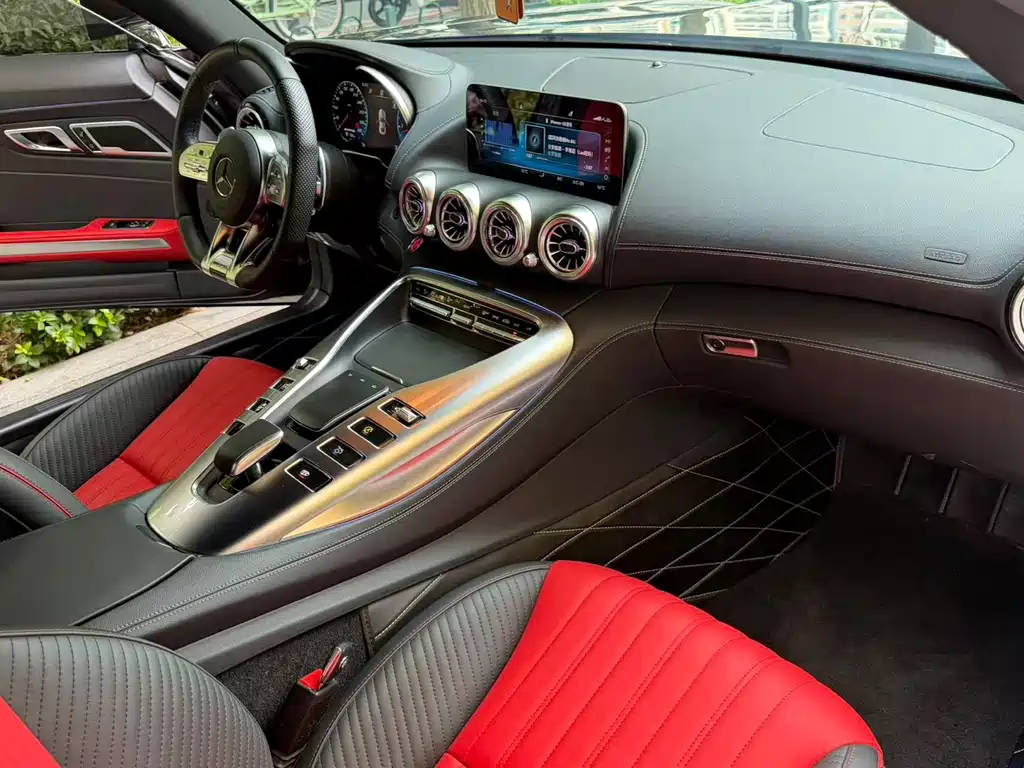 Mercedes-Benz AMG GT 2023 — фото 4