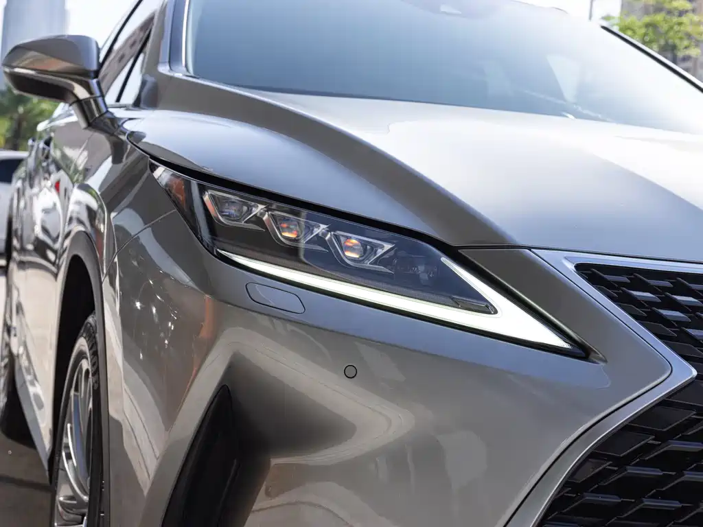 Lexus RX 2023