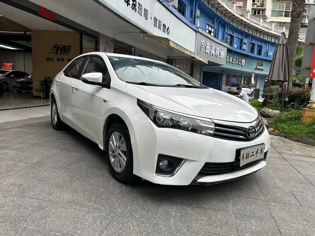 Toyota Corolla 2015