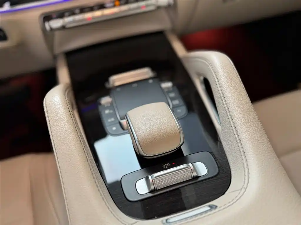 Mercedes-Benz GLE 2020 — фото 13