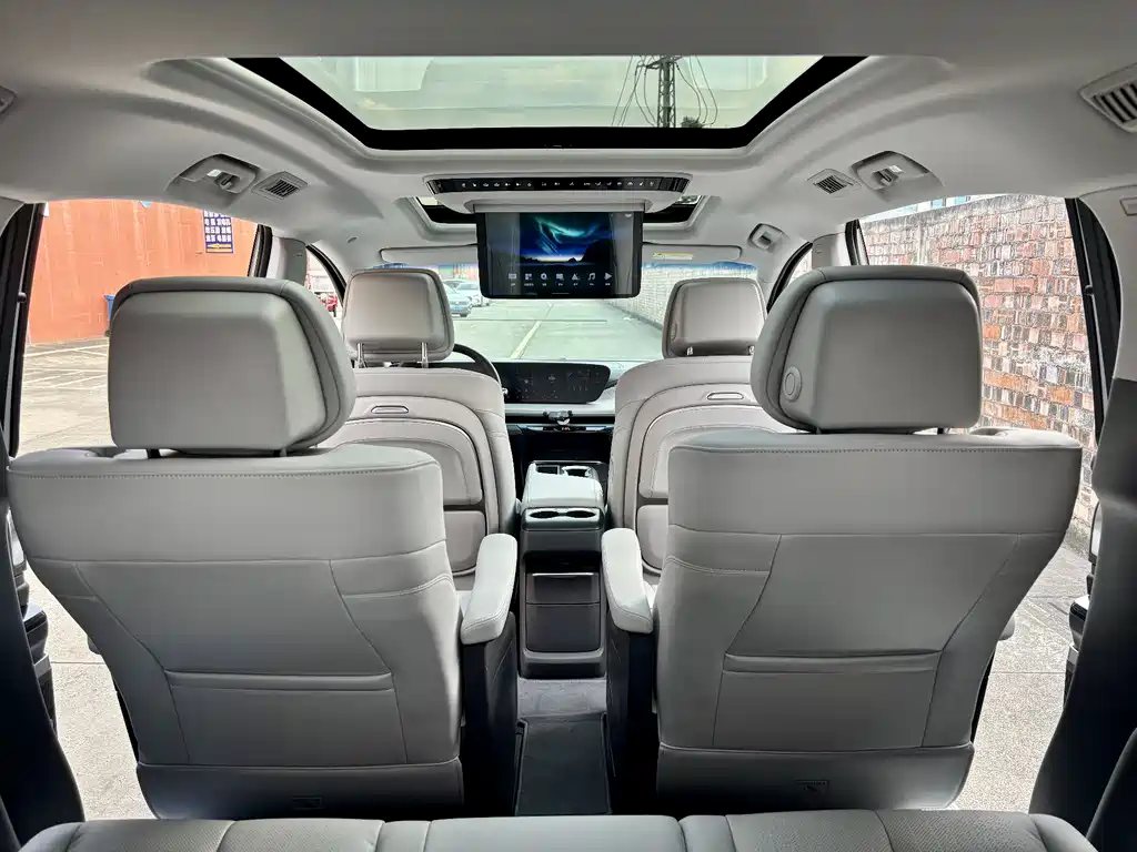 Buick GL8 Hybrid 2025 — фото 14