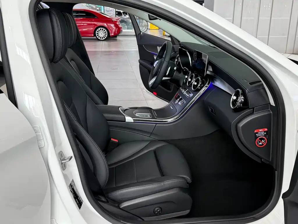 Mercedes-Benz C-Class 2021 — фото 11