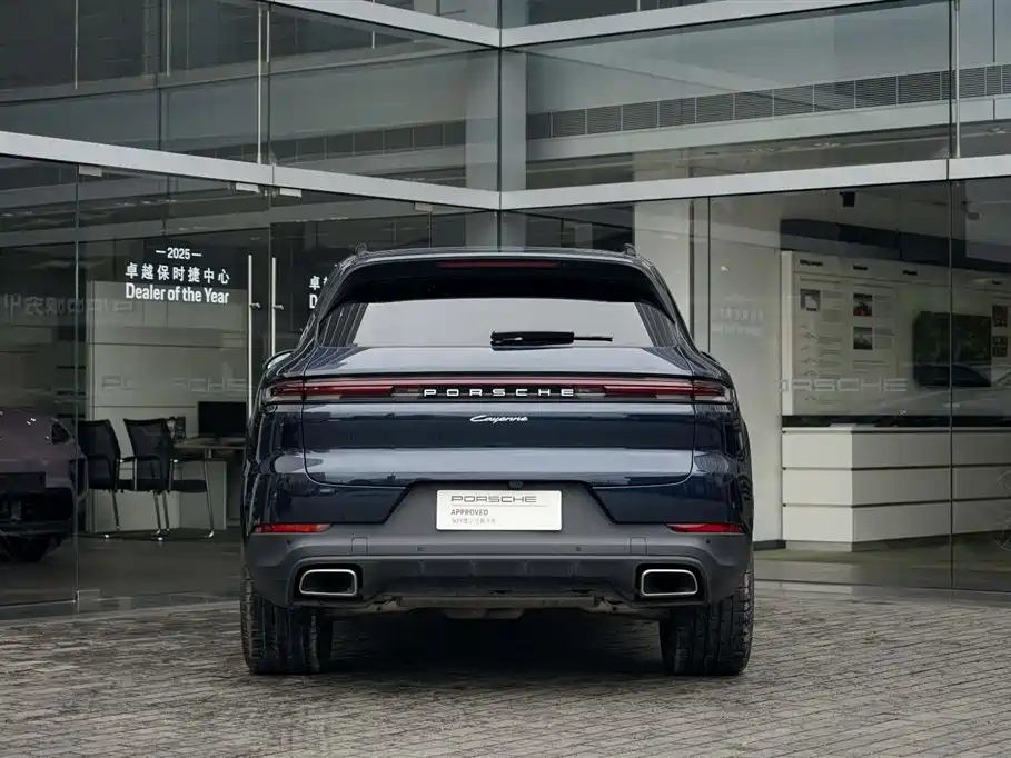 Porsche Cayenne 2024 — фото 3