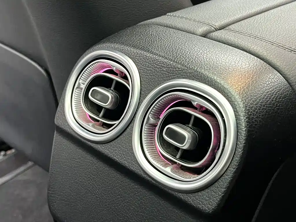 Mercedes-Benz C-Class 2022 — фото 21