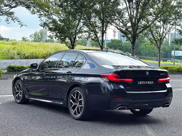 BMW 5 Series 2022