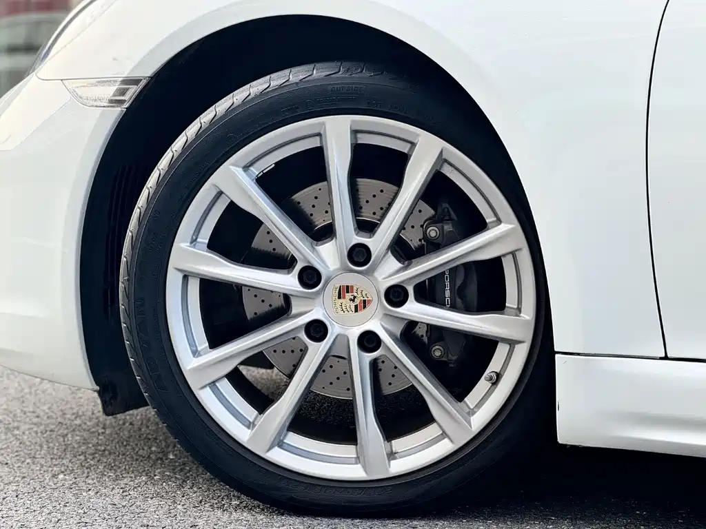 Porsche 718 2018 — фото 11