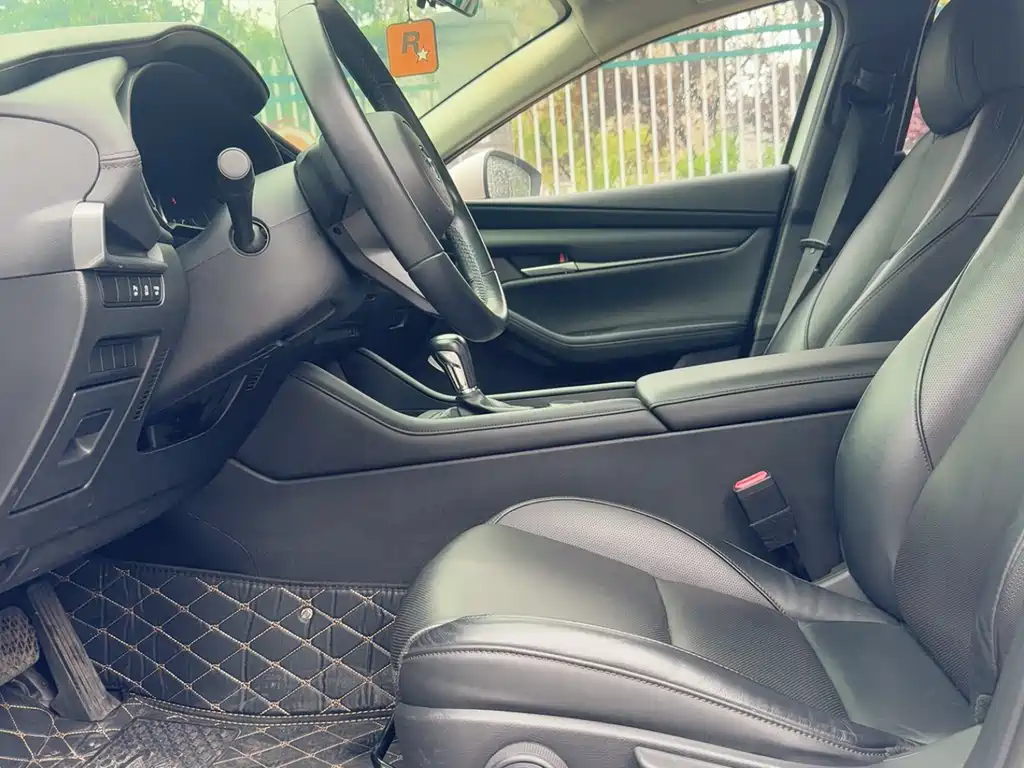 Mazda 3 Axela 2020
